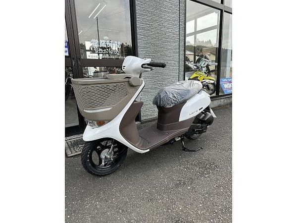 スズキ レッツバスケット オシャレなデザインで更に荷物を沢山載せる事が出来る便利なスクーター! 5